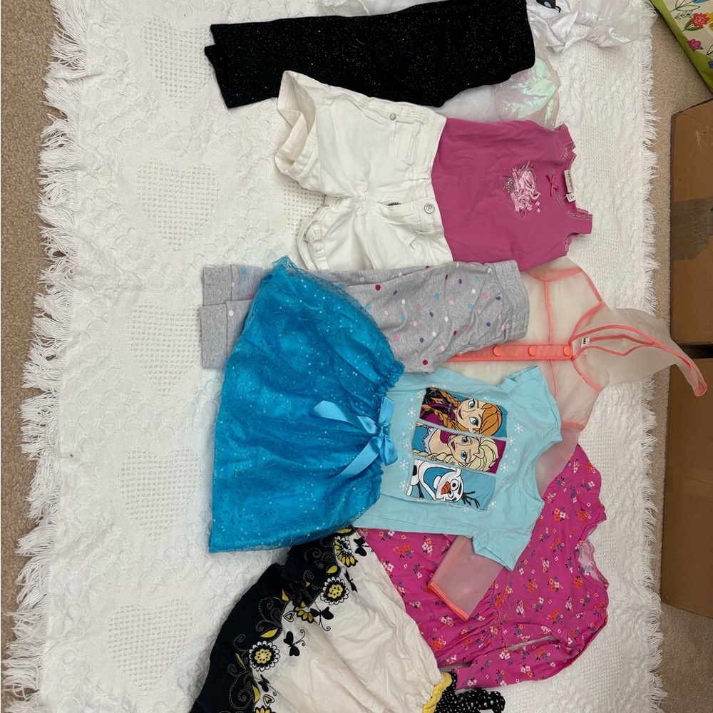 Girl Kids Lot Clothing Bundle Size 4 - 5